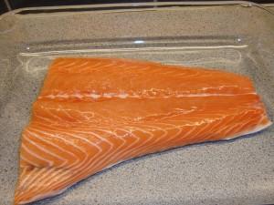 Färsk lax i ugnsform