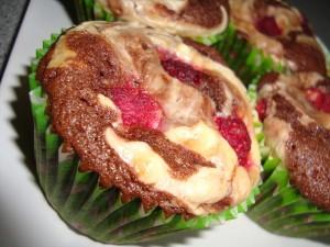 Chokladmuffins med cheesecakefyllning bild 6